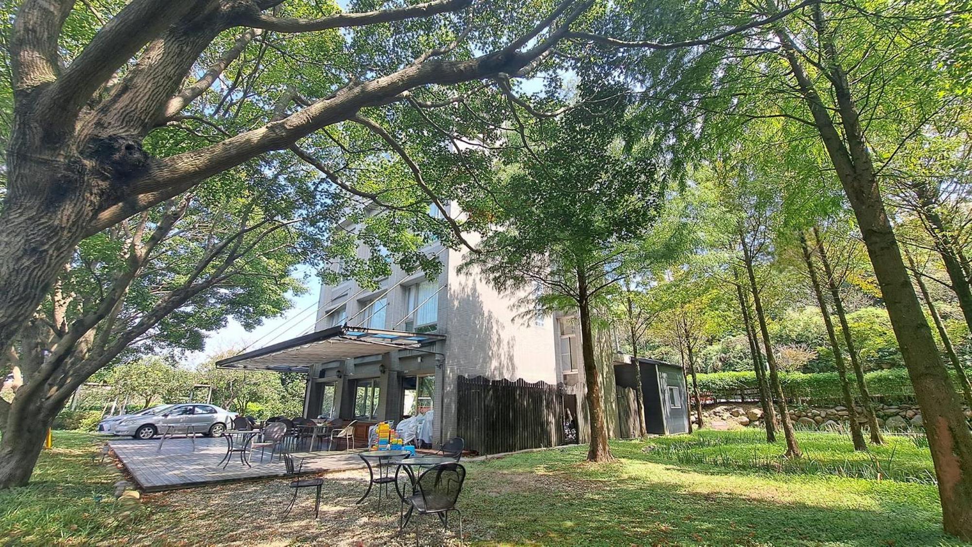 Rainbow Bridge B&B Sanzhi Экстерьер фото